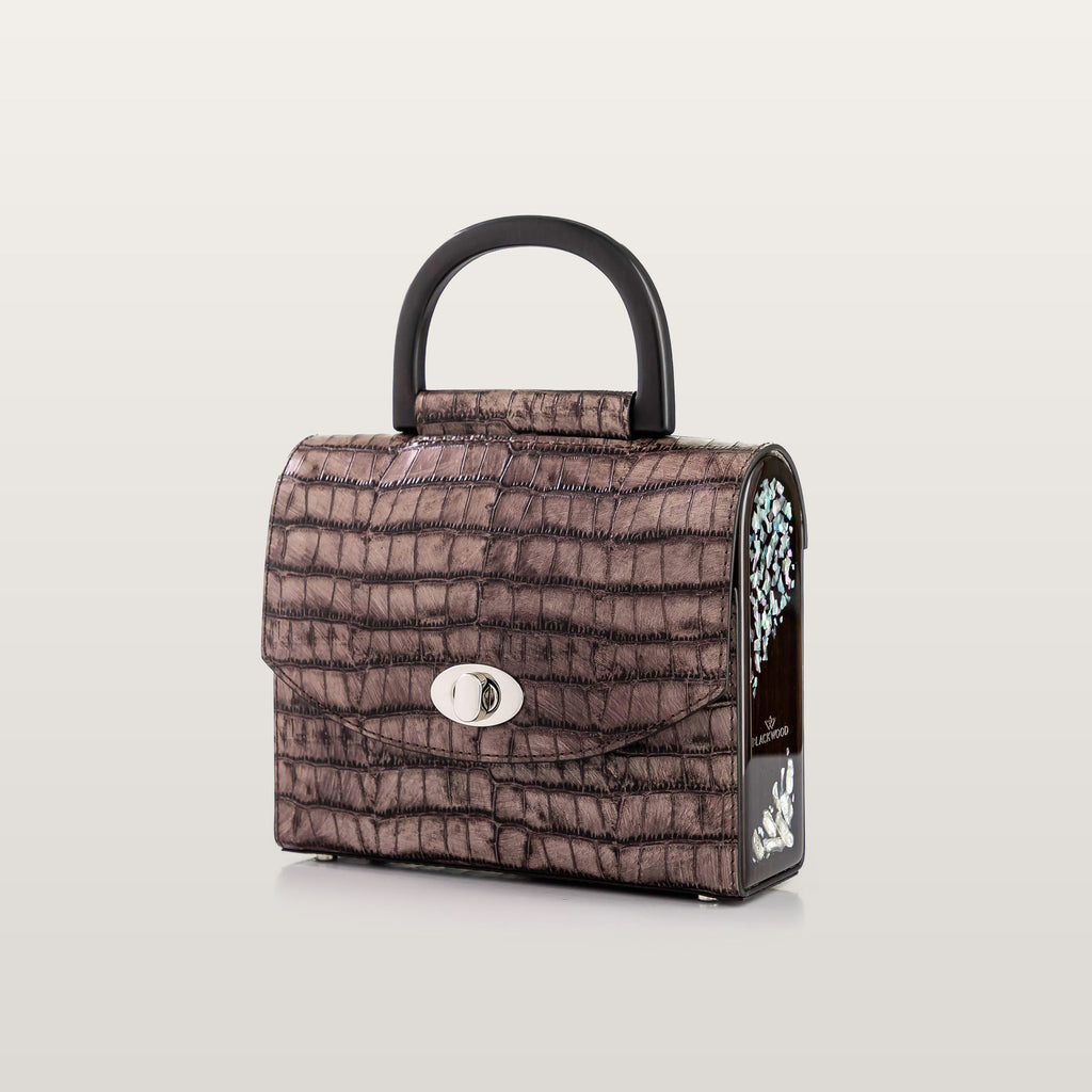 BLACKWOOD Aurora Black Pearl — деталь клапана з перлами та перламутром, croco шкіра