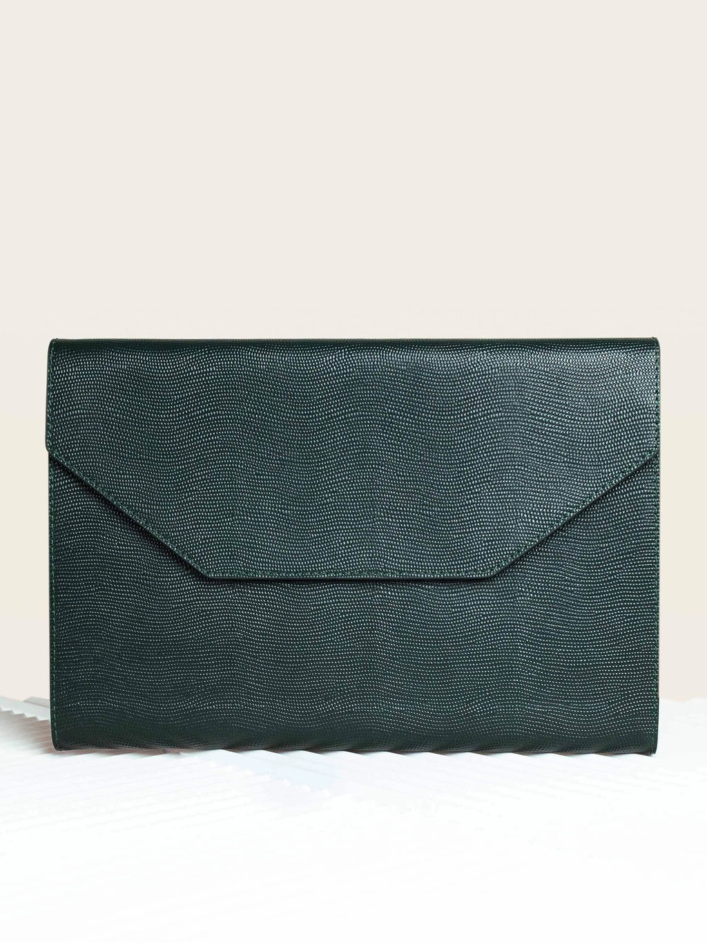 Кейс Для Macbook Green Saffiano